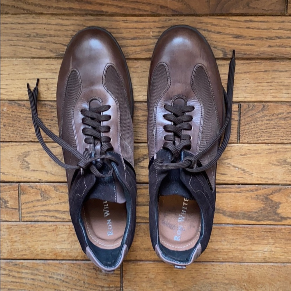 Men’s shoes (Ron White)